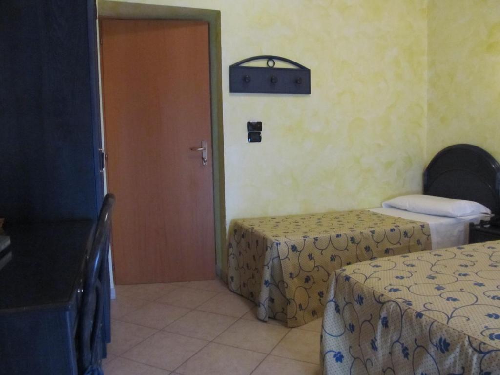 Hotel L'Approdo Anzio Cameră foto
