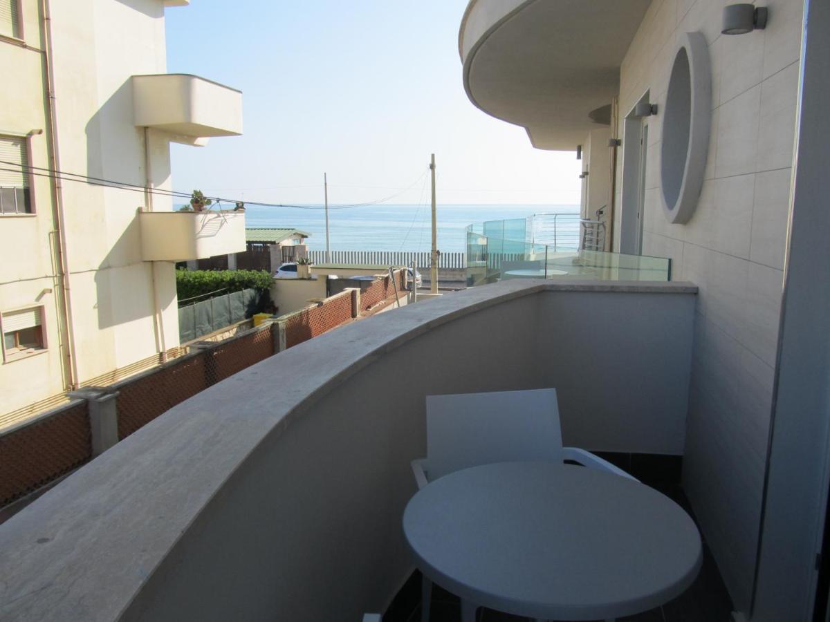 Hotel L'Approdo Anzio Cameră foto